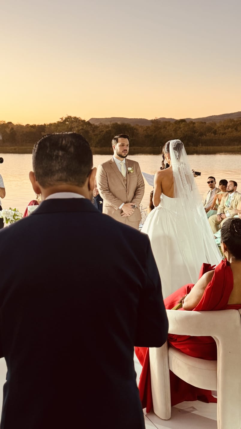 Gerlilton Aguiar em celebração de casamento — foto 2